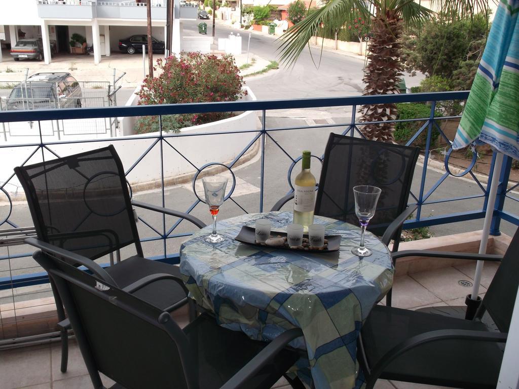 The Paphos Pafia 2 Apartment Exteriör bild